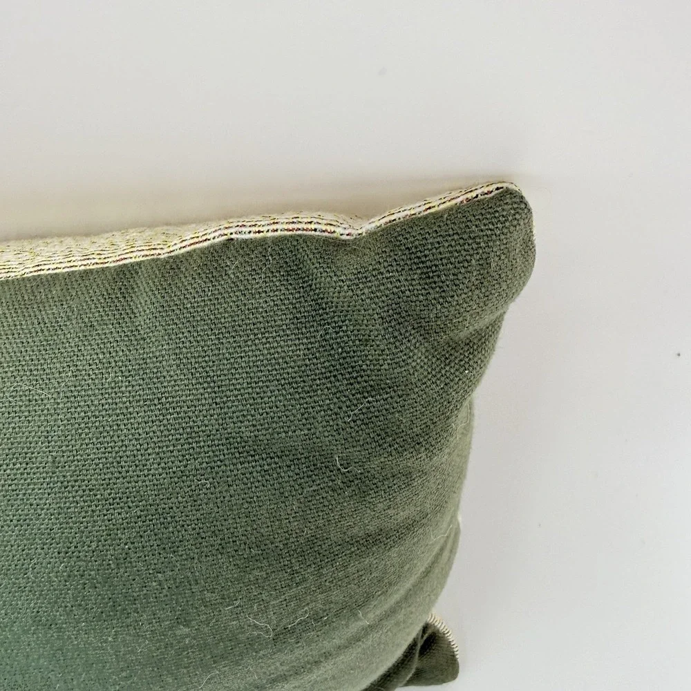 Vintage Throw Tapestry Pillow Friendship Cottage Clean Decor Floral 1990s